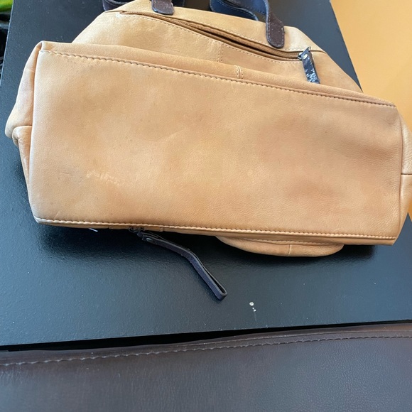 Genuine Soft Leather Sophia Visconti Handbag 13”Lx9”H. Camel and Brown - Picture 7 of 13